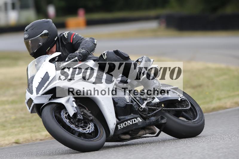 Archiv-2025/32 07.07.2025 Plüss Moto Sport ADR/Freies Fahren/21